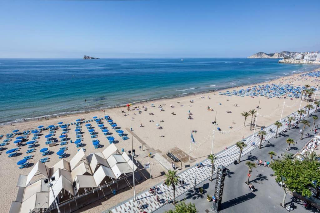Levante Beach Front Of The Sea Estacha بينايدورم المظهر الخارجي الصورة
