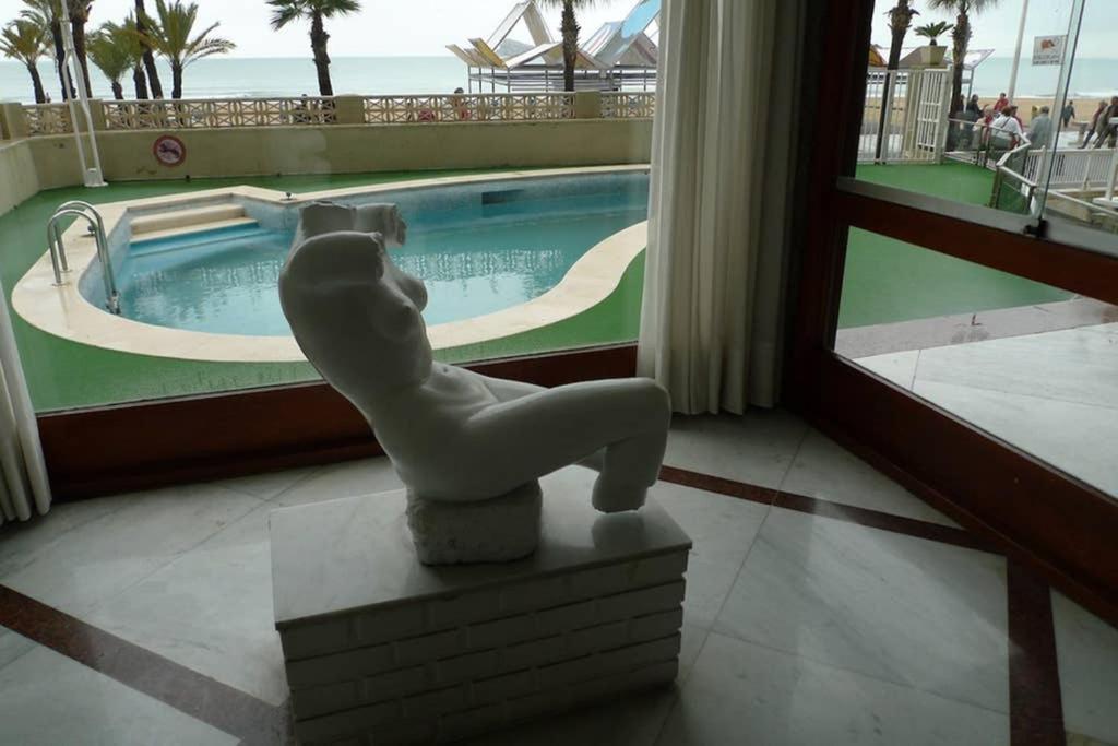 Levante Beach Front Of The Sea Estacha بينايدورم المظهر الخارجي الصورة